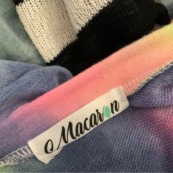 Boutique Brand Macaron Lightweight Sweater Size S/M - Picture 4 of 4